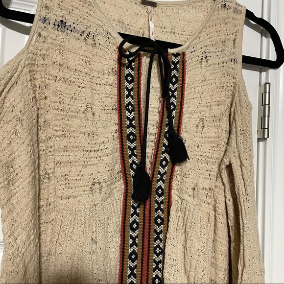 Free People ‘Cold-Shoulder’ Embroidered Tunic - Picture 4 of 5